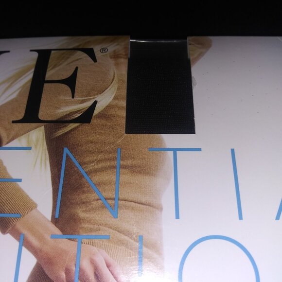 New Hue Essential Solutions Clear Control Sheer Pantyhose Black Size 2 #5972N - Picture 5 of 5